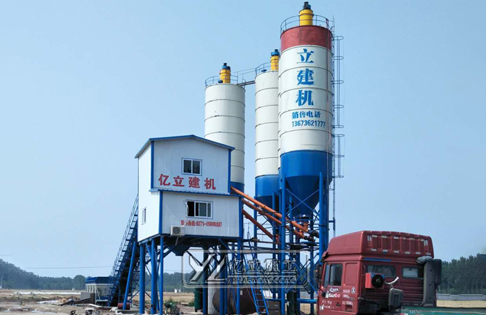 90混凝土攪拌站設備