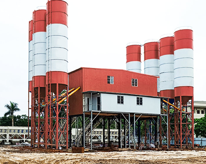 180混凝土（tǔ）攪拌站用戶現場實拍 外觀大氣 生產效率高