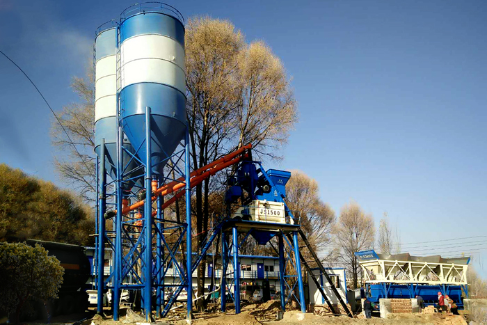 生（shēng）產混凝土攪拌站設備 20年技術沉（chén）澱 品質有保（bǎo）障