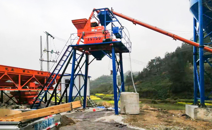 混（hún）凝土攪拌站設備細節圖實拍