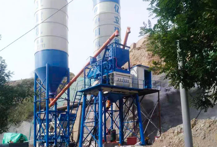 JS1500混凝土攪（jiǎo）拌主機應用與75型攪拌站中效果展示（shì）