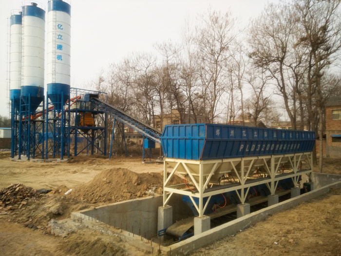 安徽hzs120混凝（níng）土攪（jiǎo）拌站現場實拍