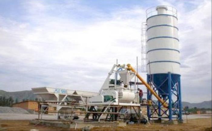 小型混（hún）凝土攪拌站設備