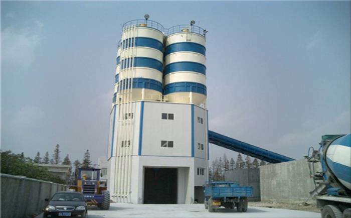 環保混凝（níng）土攪拌站（zhàn）設備