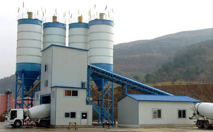 環保混凝土攪拌（bàn）站設備