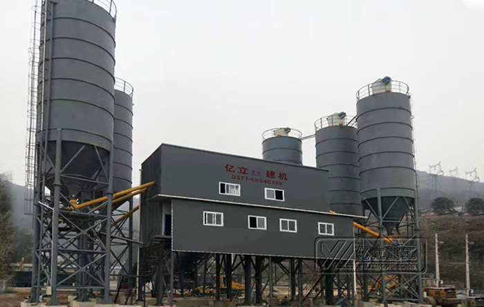 溫州每（měi）小時攪拌（bàn）180方混凝土（tǔ）攪拌站用戶現場實拍（pāi）