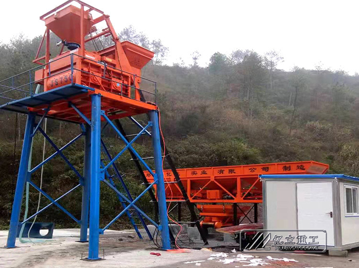 750混凝土攪拌機用戶現場