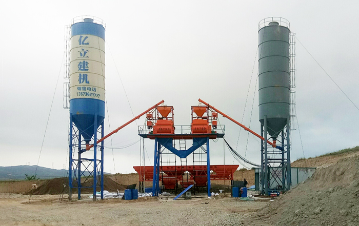 HZS35混凝土攪拌站設備廠（chǎng）家 JS750攪拌主機應用（yòng）中