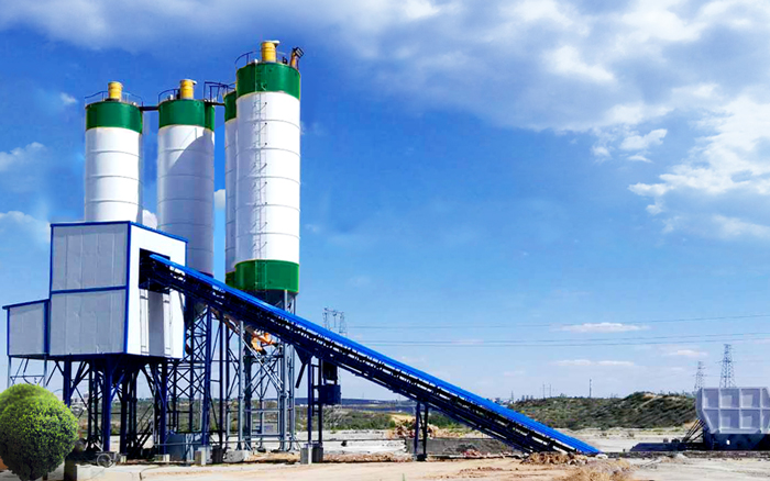 混凝土攪拌（bàn）站