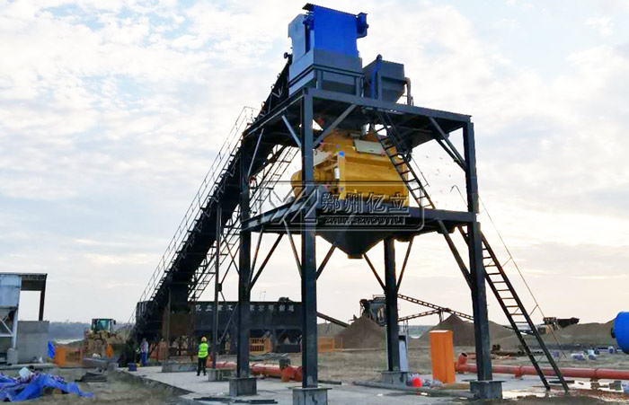 JS係列混凝（níng）土攪拌機現場實拍