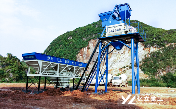 混凝土攪拌機（jī）