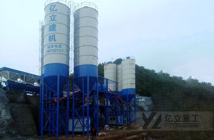 混凝土攪拌設備廠家直（zhí）供